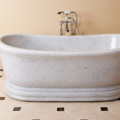 White marble  bath tub